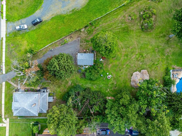 2370 WHITEHORSE MERCERVILLE RD, Trenton, NJ 08619