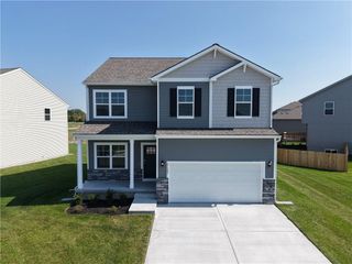 21807 Lucca Lane, Peculiar, MO 64078