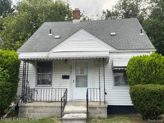 22145 Gascony Avenue, Eastpointe, MI 48021