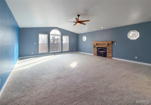 1195 Ridge Top Drive, Farmington, MO 63640