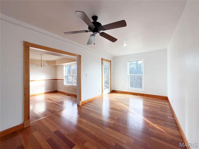 1195 Ridge Top Drive, Farmington, MO 63640