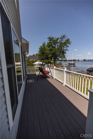 8852 Beach Road, Cicero, NY 13029