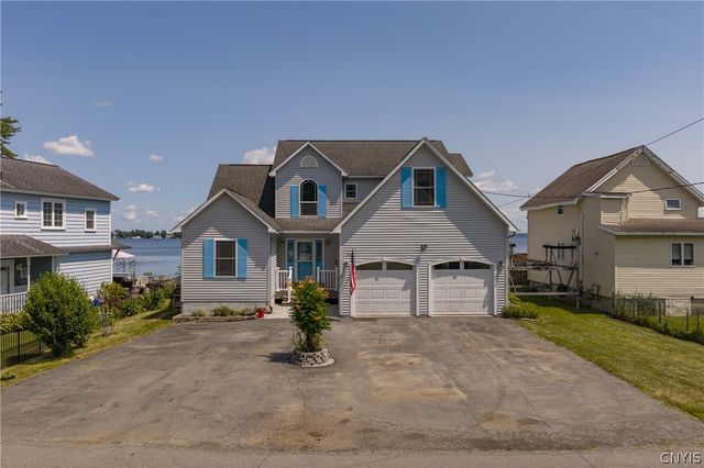 8852 Beach Road, Cicero, NY 13029