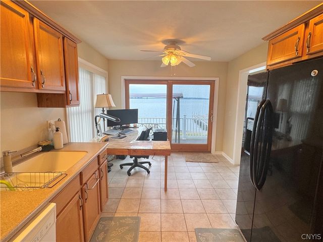 8852 Beach Road, Cicero, NY 13029