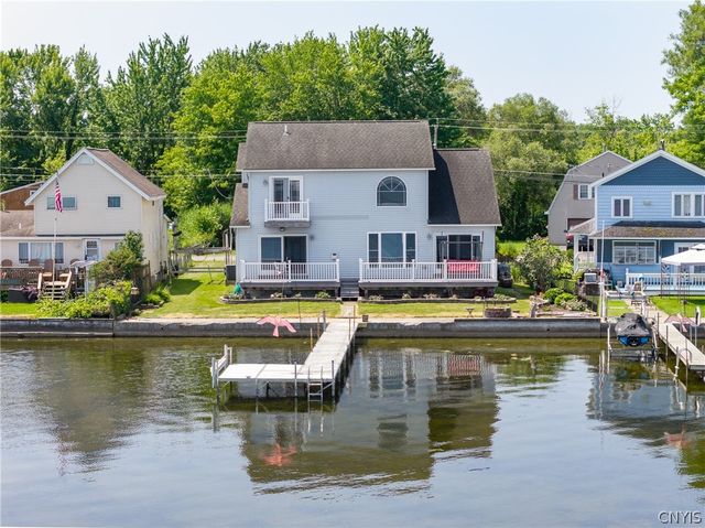 8852 Beach Road, Cicero, NY 13029