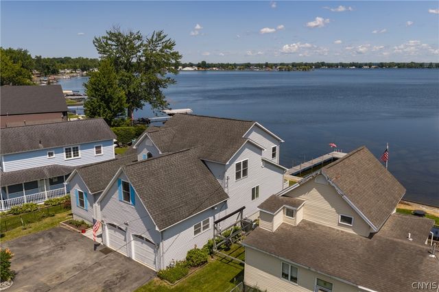 8852 Beach Road, Cicero, NY 13029