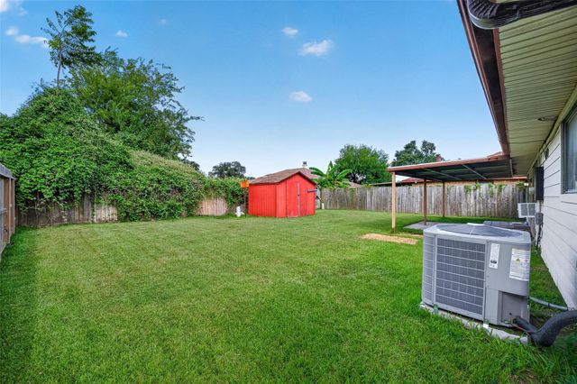 1379 Wrotham Lane, Channelview, TX 77530