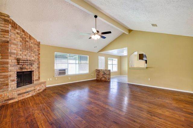 1379 Wrotham Lane, Channelview, TX 77530
