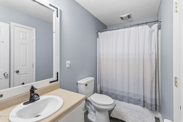 217 Lake Forest Drive, Kingsland, GA 31548