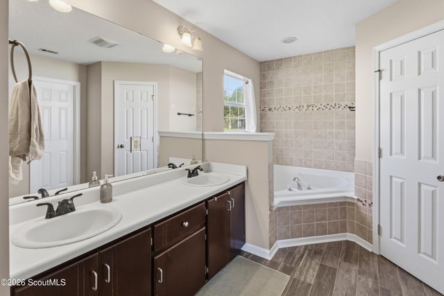 217 Lake Forest Drive, Kingsland, GA 31548