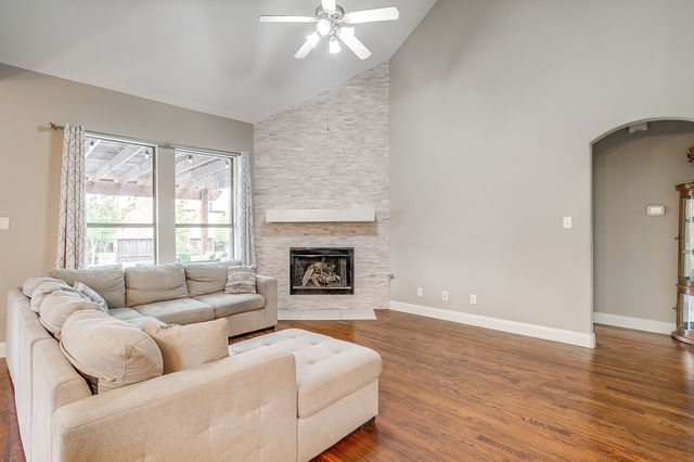 12813 Travers Trail, Fort Worth, TX 76244