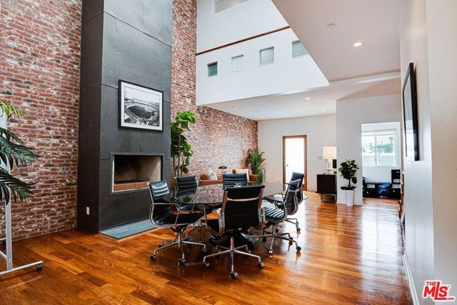 1411 Cloverfield Boulevard, Santa Monica, CA 90404