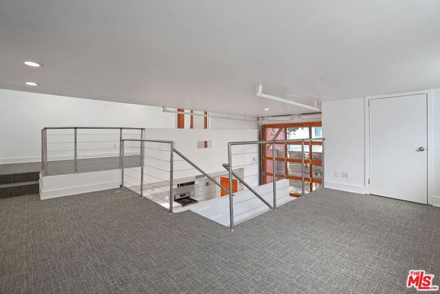 1411 Cloverfield Boulevard, Santa Monica, CA 90404