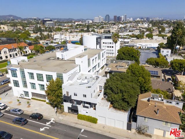 1411 Cloverfield Boulevard, Santa Monica, CA 90404