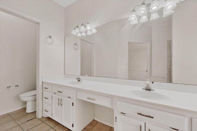 8408 San Tesoro Street NE, Albuquerque, NM 87113