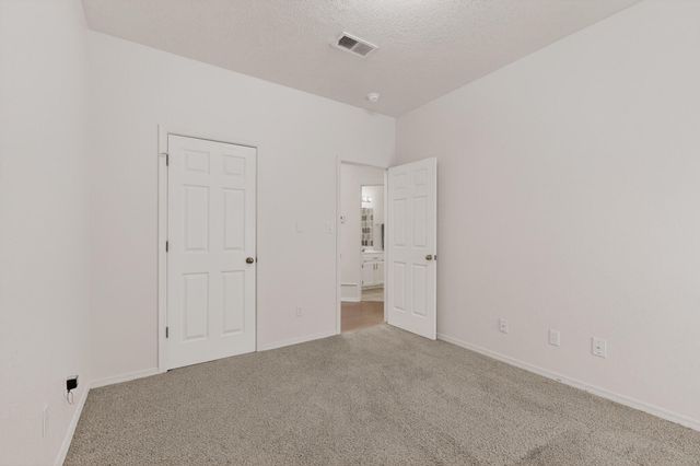 8408 San Tesoro Street NE, Albuquerque, NM 87113