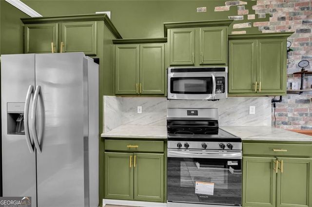 1291 Tumblerock Court, Loganville, GA 30052