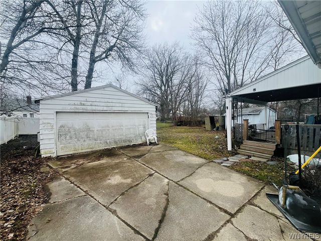 8249 Witkop Avenue, Niagara Falls, NY 14304