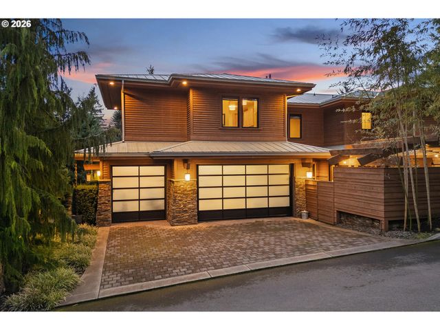 2826 COEUR D ALENE Dr, West Linn, OR 97068