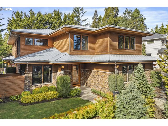 2826 COEUR D ALENE Dr, West Linn, OR 97068