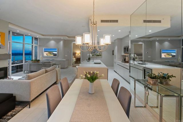 550 Front Street 1401, San Diego, CA 92101