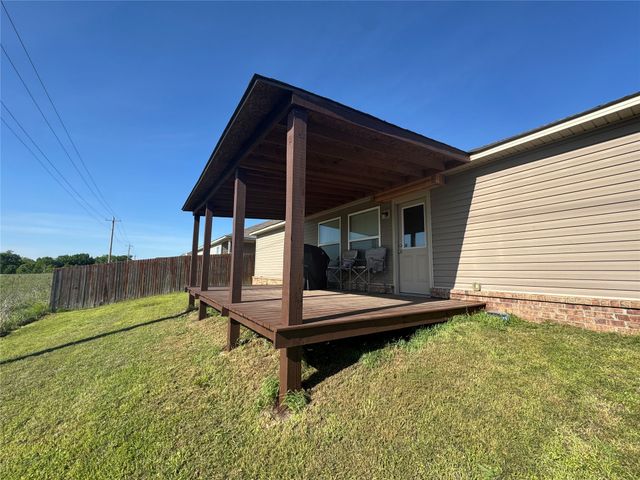 6608 N 128th East Avenue, Owasso, OK 74055