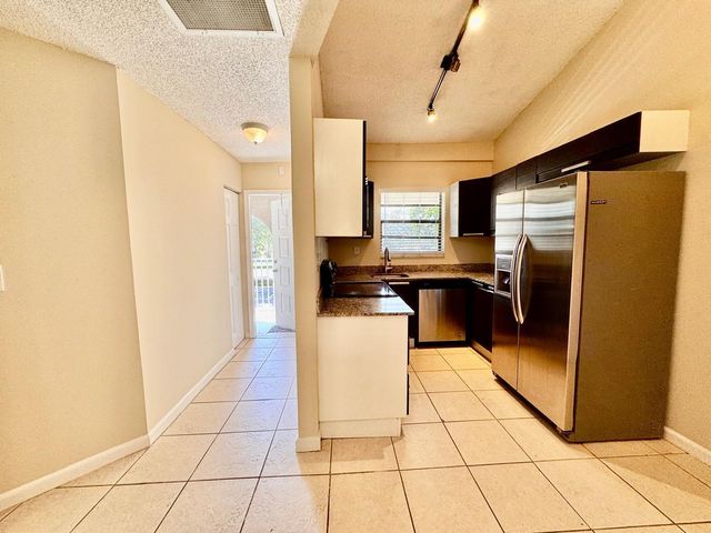 11211 Royal Palm Boulevard, Coral Springs, FL 33065