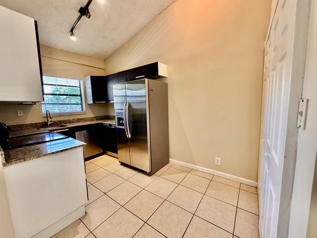 11211 Royal Palm Boulevard, Coral Springs, FL 33065