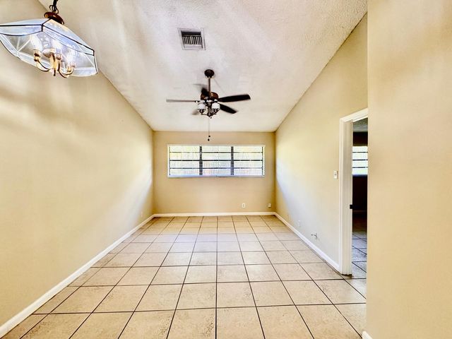 11211 Royal Palm Boulevard, Coral Springs, FL 33065
