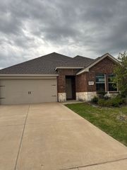 3056 Glazner Drive, Mesquite, TX 75126