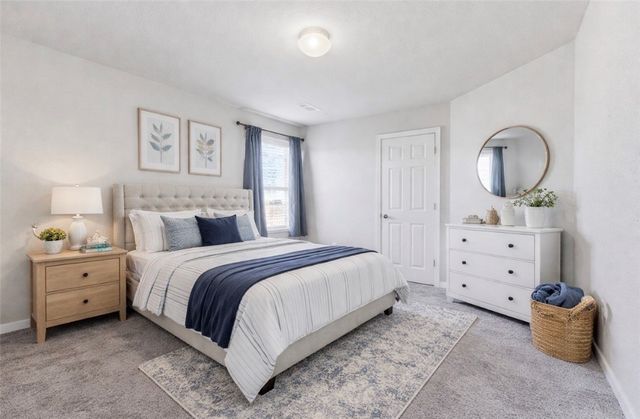 2002 N Yarmouth Court, Siloam Springs, AR 72761