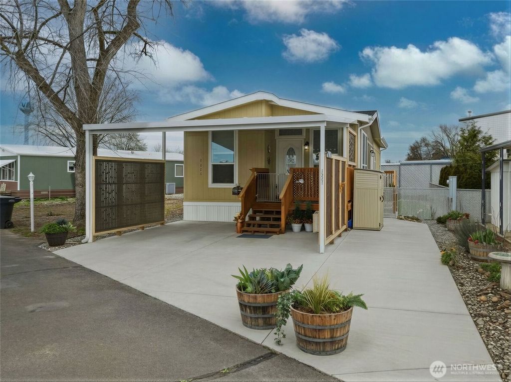 1221 Arkansas Drive, Walla Walla, WA 99362