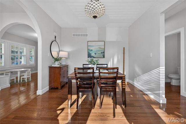 751 Atalanta Avenue, Webster Groves, MO 63119