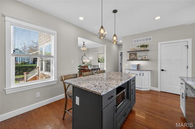 751 Atalanta Avenue, Webster Groves, MO 63119