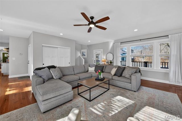 751 Atalanta Avenue, Webster Groves, MO 63119