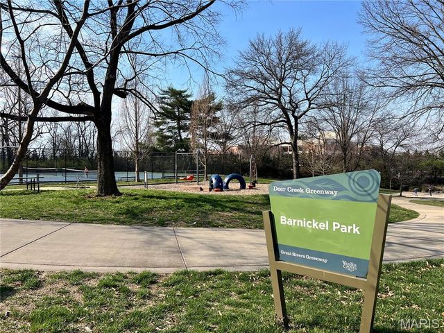 751 Atalanta Avenue, Webster Groves, MO 63119