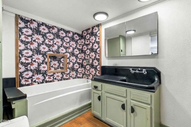 12211 Forest Trail, Sylmar, CA 91342