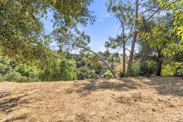12211 Forest Trail, Sylmar, CA 91342