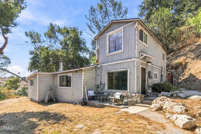 12211 Forest Trail, Sylmar, CA 91342
