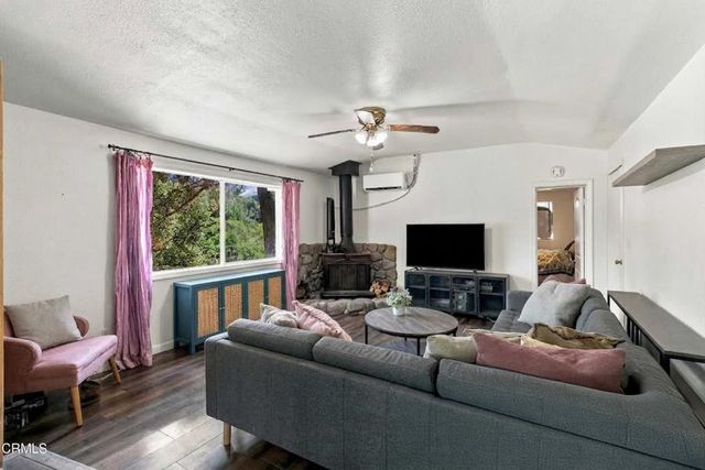 12211 Forest Trail, Sylmar, CA 91342