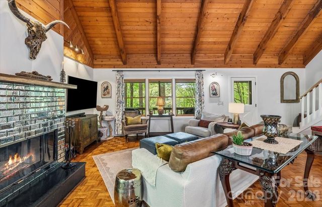 61 Greer Way, Mars Hill, NC 28754