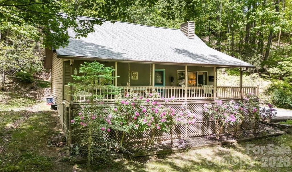 61 Greer Way, Mars Hill, NC 28754