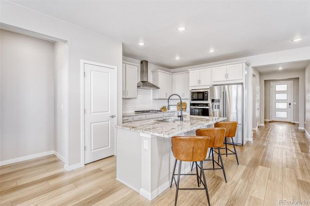 4021 N Biloxi Court, Aurora, CO 80019