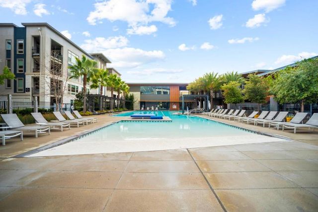 5720 Greige Circle G, Dublin, CA 94568