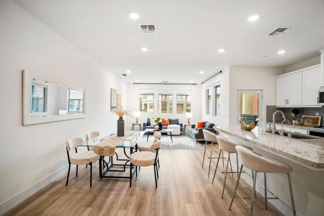 5720 Greige Circle G, Dublin, CA 94568