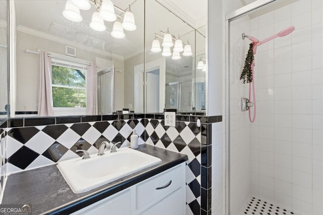 515 Calhoun Street NW, Atlanta, GA 30318