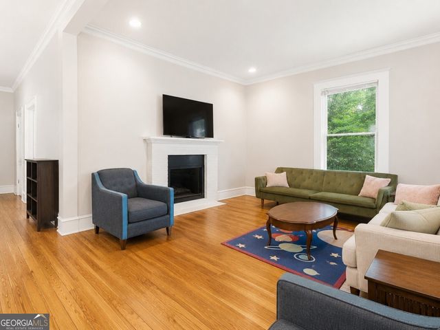 515 Calhoun Street NW, Atlanta, GA 30318