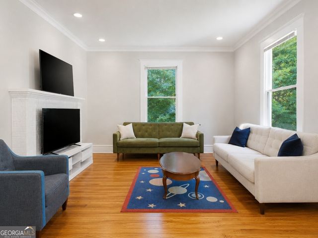 515 Calhoun Street NW, Atlanta, GA 30318