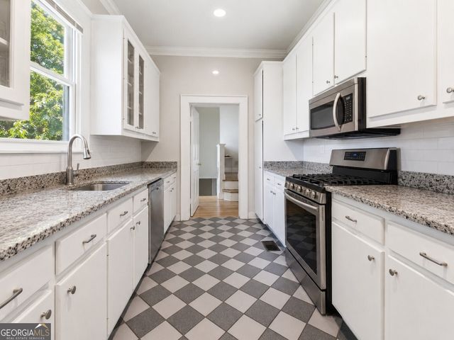 515 Calhoun Street NW, Atlanta, GA 30318