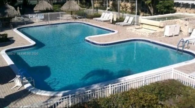404 NW 68th Ave 304, Plantation, FL 33317